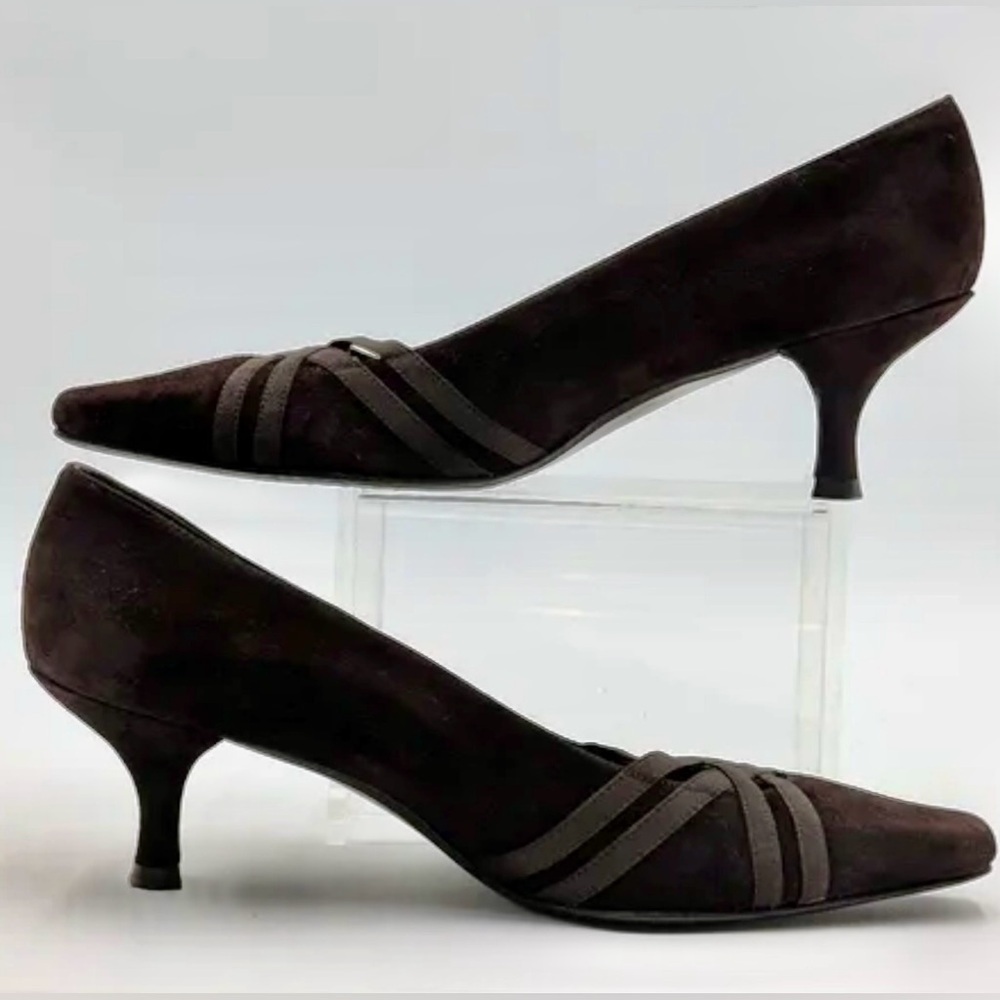 2 Pair of Stuart Weitzman Suede Kitten Heel Pumps Brown and Black Size 7